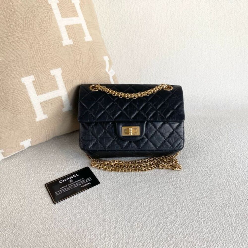 Chanel Women Pre-Loved Bag Very Good Condition